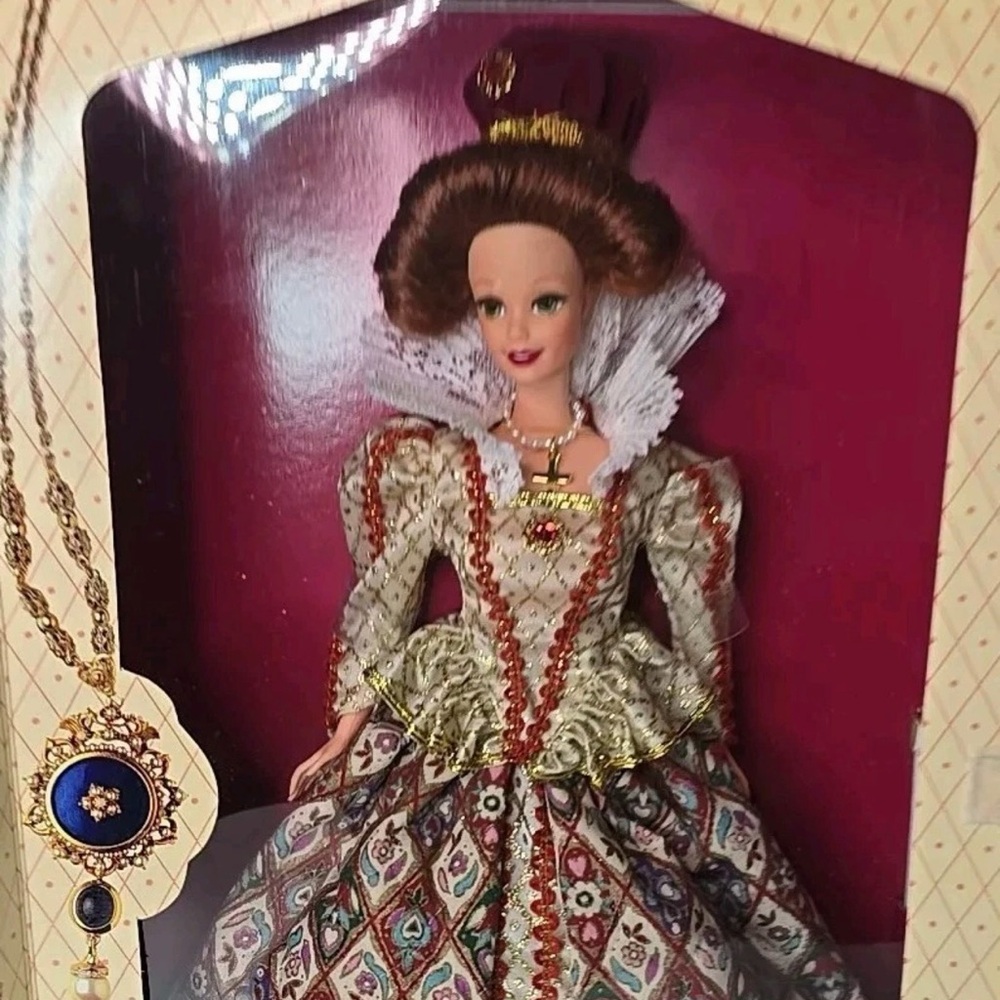 Mattel Elizabethan Queen Barbie Doll The Great Eras Collection 1994 Mattel NEW